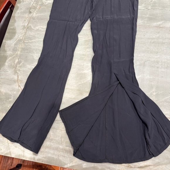 NWT Abercrombie & Fitch - Picture 2 of 8